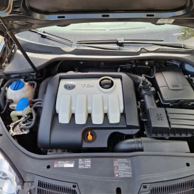 VW Jetta 1.9TDI 105к.с, снимка 11
