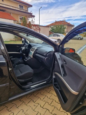 Toyota Corolla verso 2.2 d4d, снимка 4