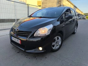 Обява за продажба на Toyota Verso Corolla 2.0 D4D 126 kc ~9 899 лв. - изображение 1