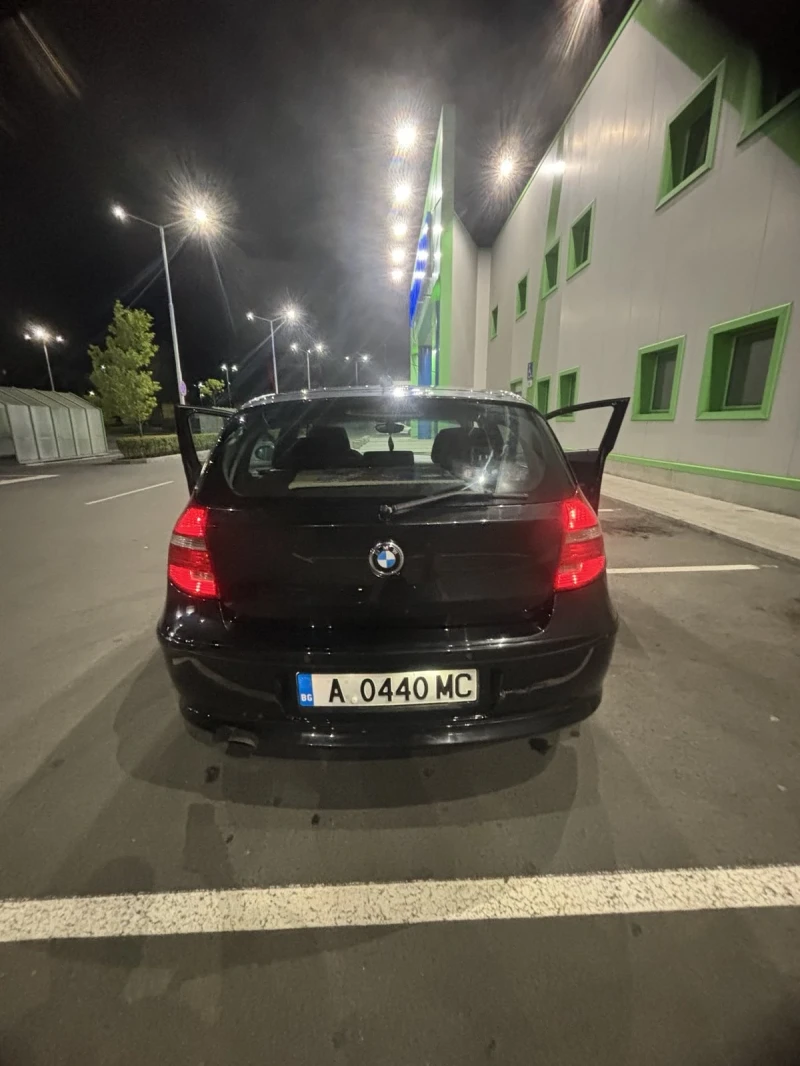 BMW 118 118 i Navi , снимка 16 - Автомобили и джипове - 47152565