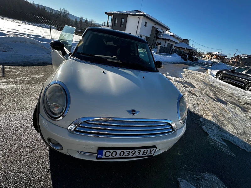 Mini One One, снимка 15 - Автомобили и джипове - 48731252