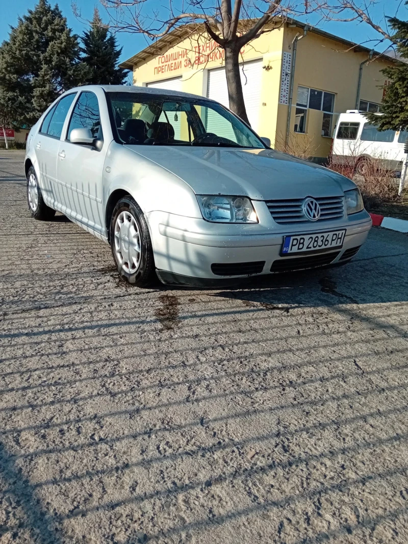 VW Bora 1.6газ индж, снимка 2 - Автомобили и джипове - 49042399