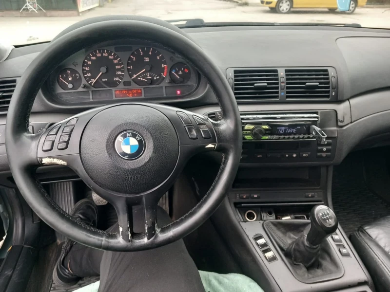 BMW 318, снимка 3 - Автомобили и джипове - 49166219