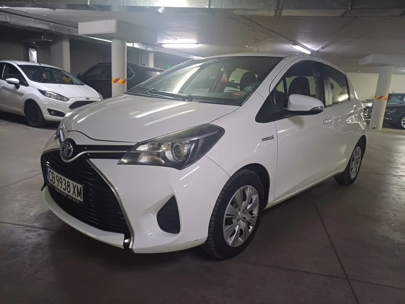 Toyota Yaris 1.5 HYBRID, снимка 1 - Автомобили и джипове - 49206877