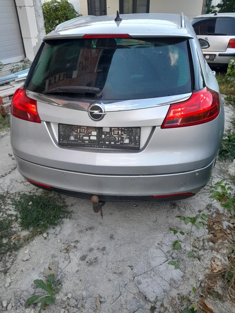 Opel Insignia Srorts tourer sw, снимка 6 - Автомобили и джипове - 51867013