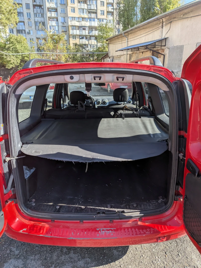 Dacia Logan N1, снимка 5 - Автомобили и джипове - 52153537