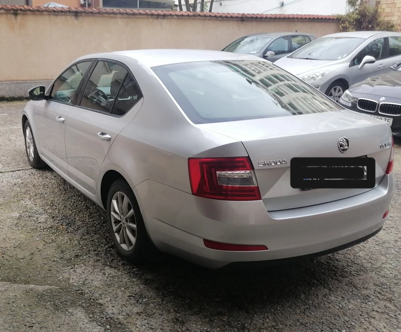 Skoda Octavia, снимка 4 - Автомобили и джипове - 52551033