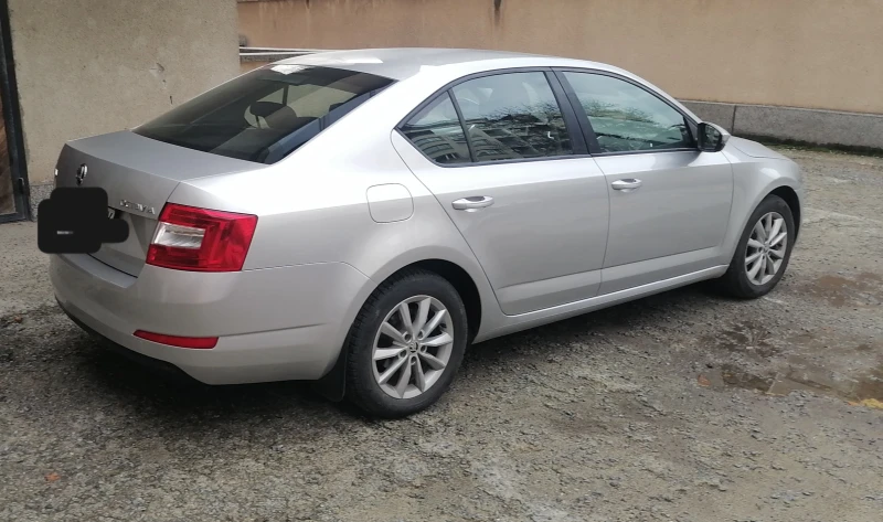 Skoda Octavia, снимка 3 - Автомобили и джипове - 52551033