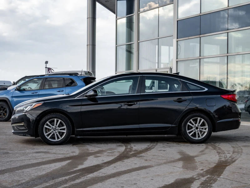 Hyundai Sonata Sonata* GL* FWD* АвтоКредит* (ЦЕНА ДО БГ), снимка 2 - Автомобили и джипове - 53154130