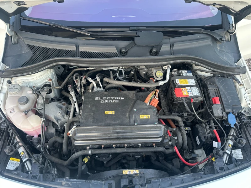 Mercedes-Benz B 250 B-250 E, снимка 15 - Автомобили и джипове - 53204296