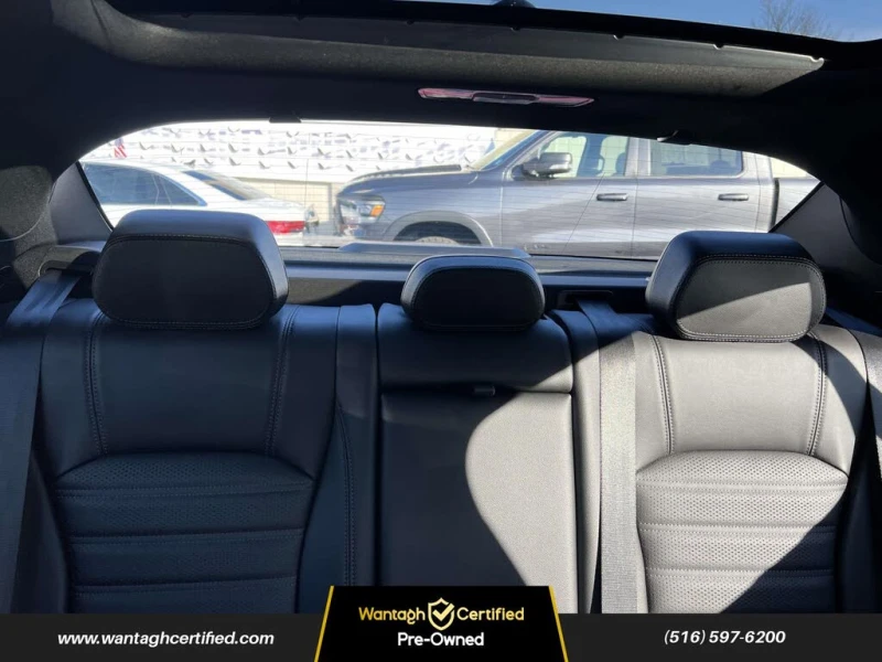 Alfa Romeo Giulia Veloce* CARFAX* АвтоКредит* (ЦЕНА ДО БГ), снимка 16 - Автомобили и джипове - 53245522