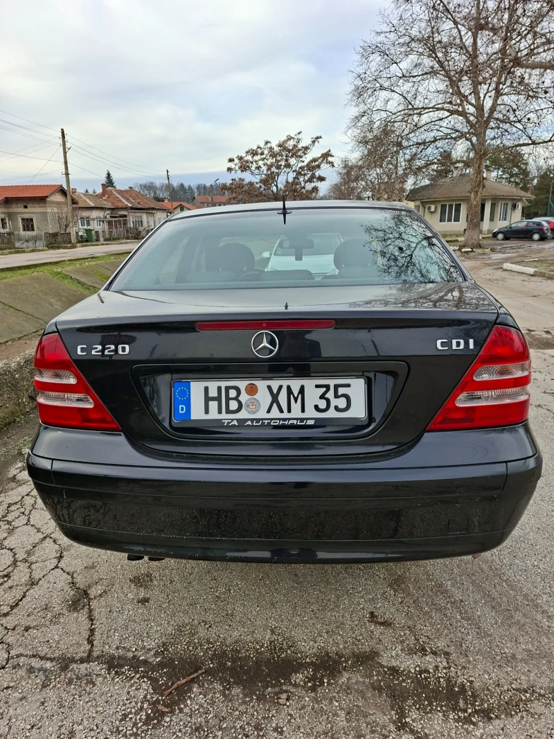 Mercedes-Benz C 220 Mercedes 2.2 CDI 143kc , снимка 6 - Автомобили и джипове - 53357275