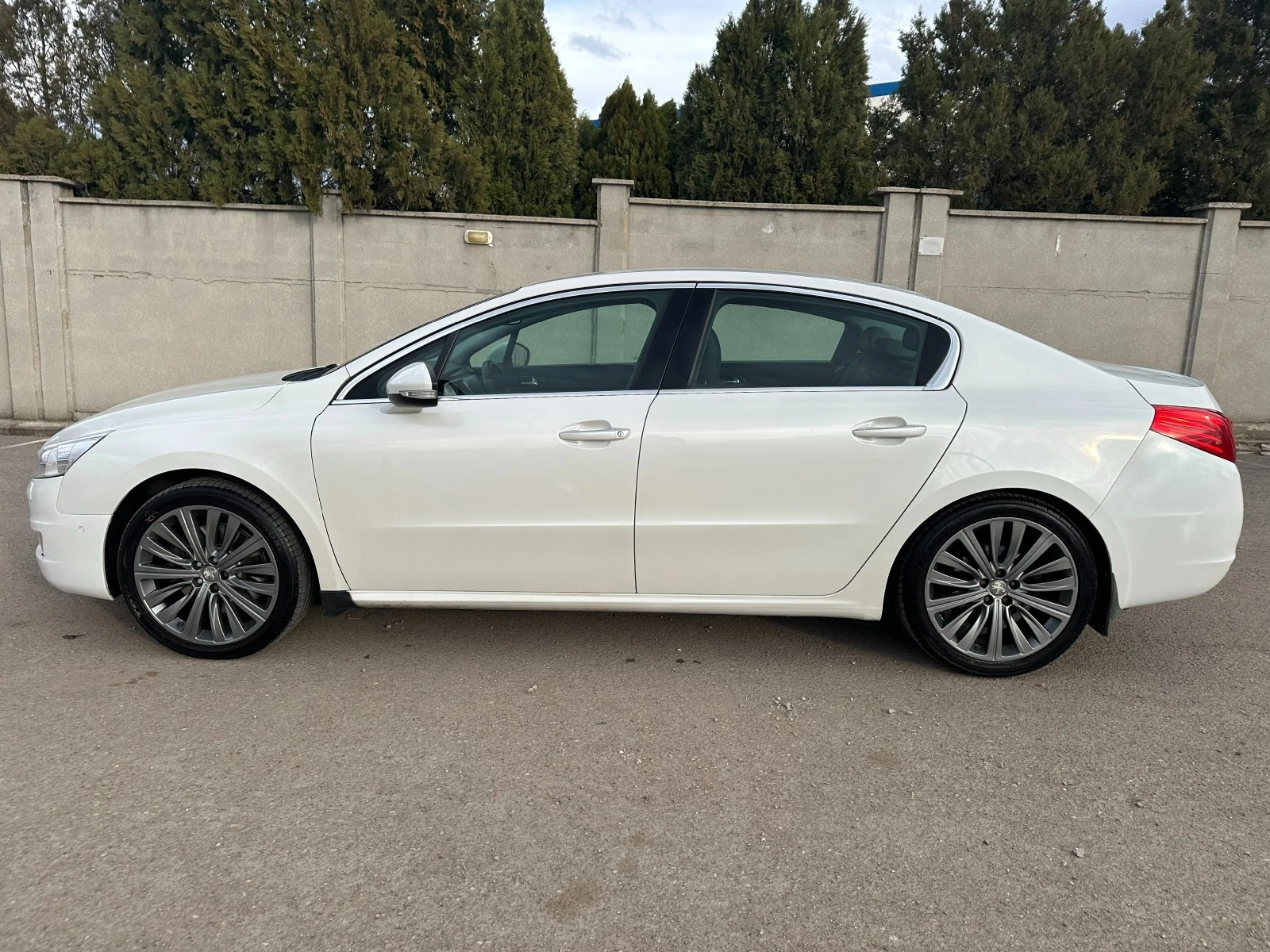 Peugeot 508 2.2 HDI GT-Line - изображение 8