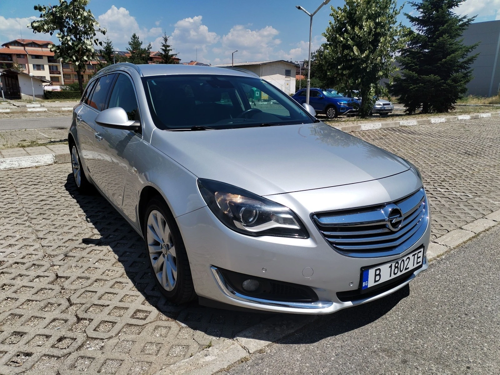 Opel Insignia 2.0 CDTI 4X4 Sport  - изображение 2