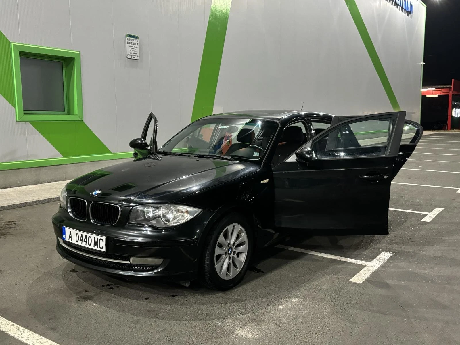 BMW 118 118 i Navi  - [1] 