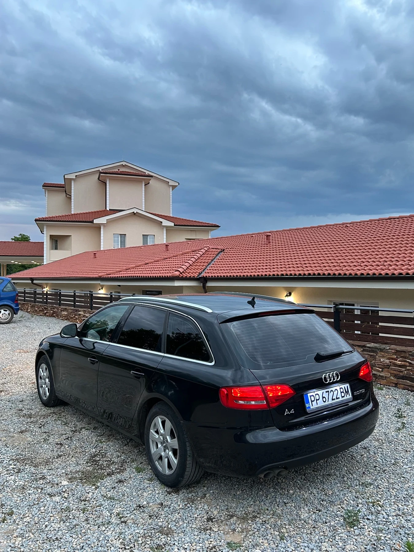 Audi A4 2.0 TDI 143 - изображение 4