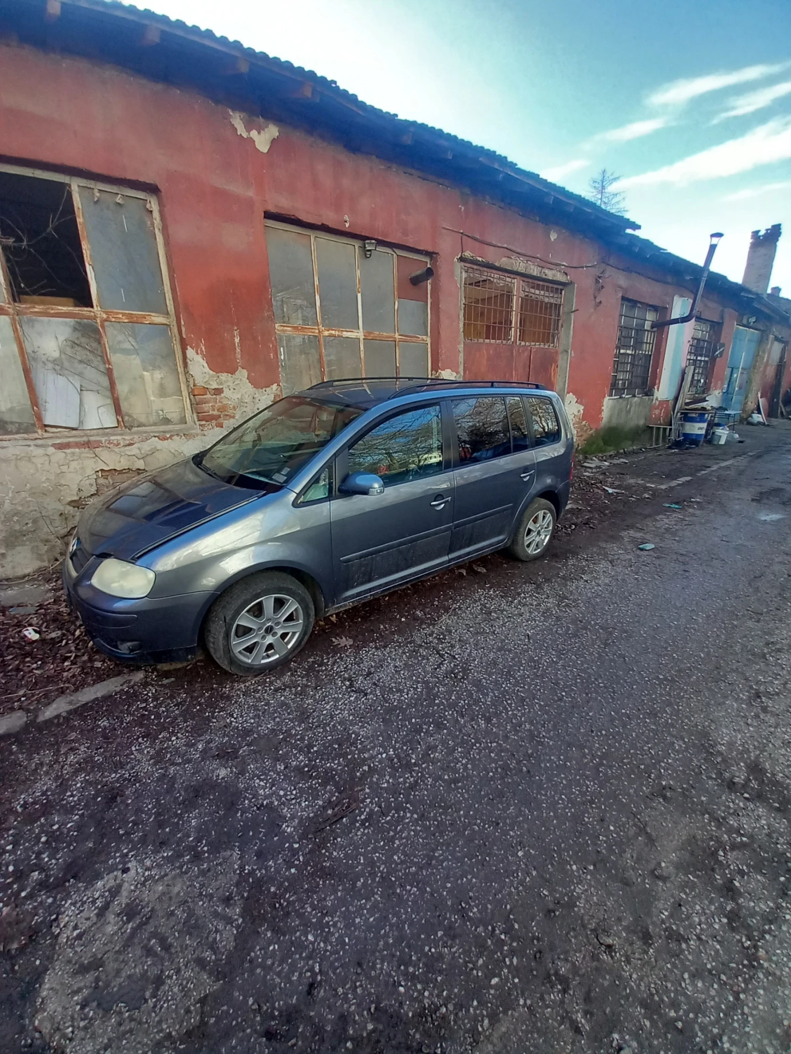 VW Touran 1.9 TDI  - изображение 2