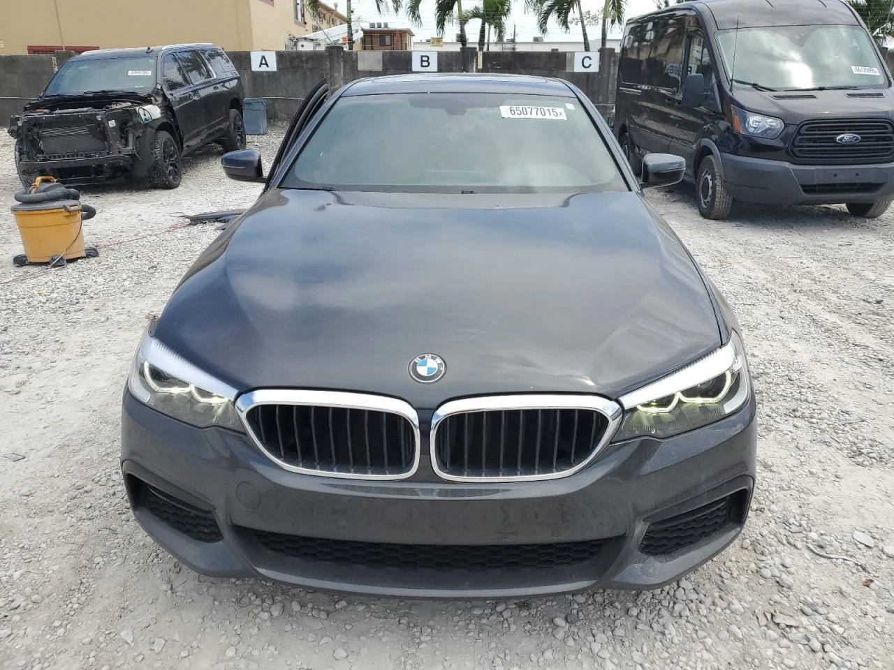 BMW 530 ПАНОРАМА/ПОДГРЕВ/ADAPTIVE LIGHTS/ - изображение 2