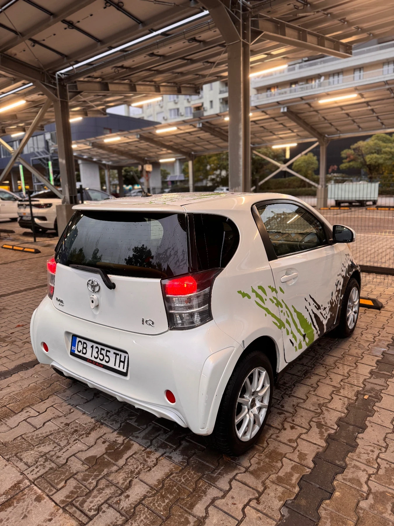 Toyota Yaris  - изображение 6