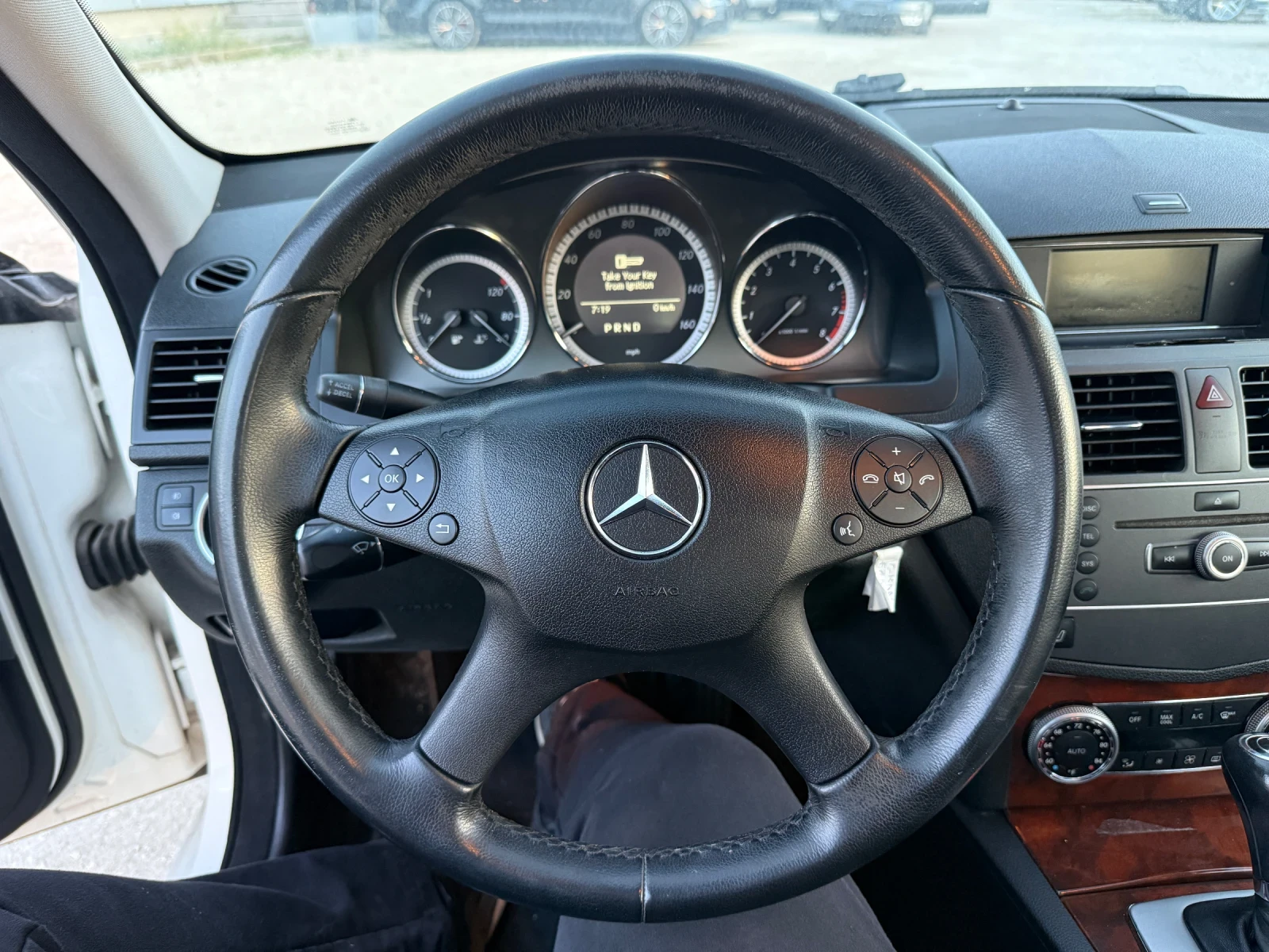 Mercedes-Benz C 300 V6* НОВ ВНОС* AMG* ШИБЕДАХ* КСЕНОН* КОЖА* ТОП | Mobile.bg — изображение 13