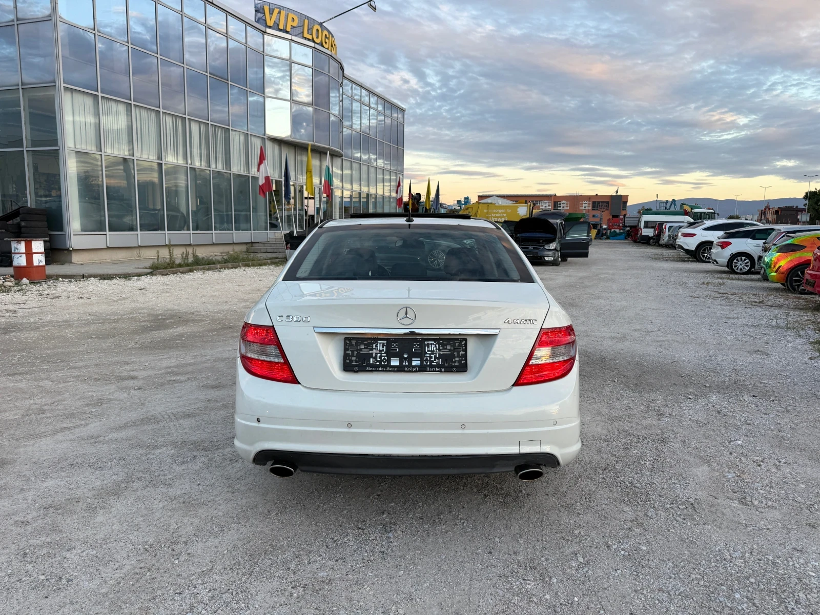 Mercedes-Benz C 300 V6* НОВ ВНОС* AMG* ШИБЕДАХ* КСЕНОН* КОЖА* ТОП - изображение 6