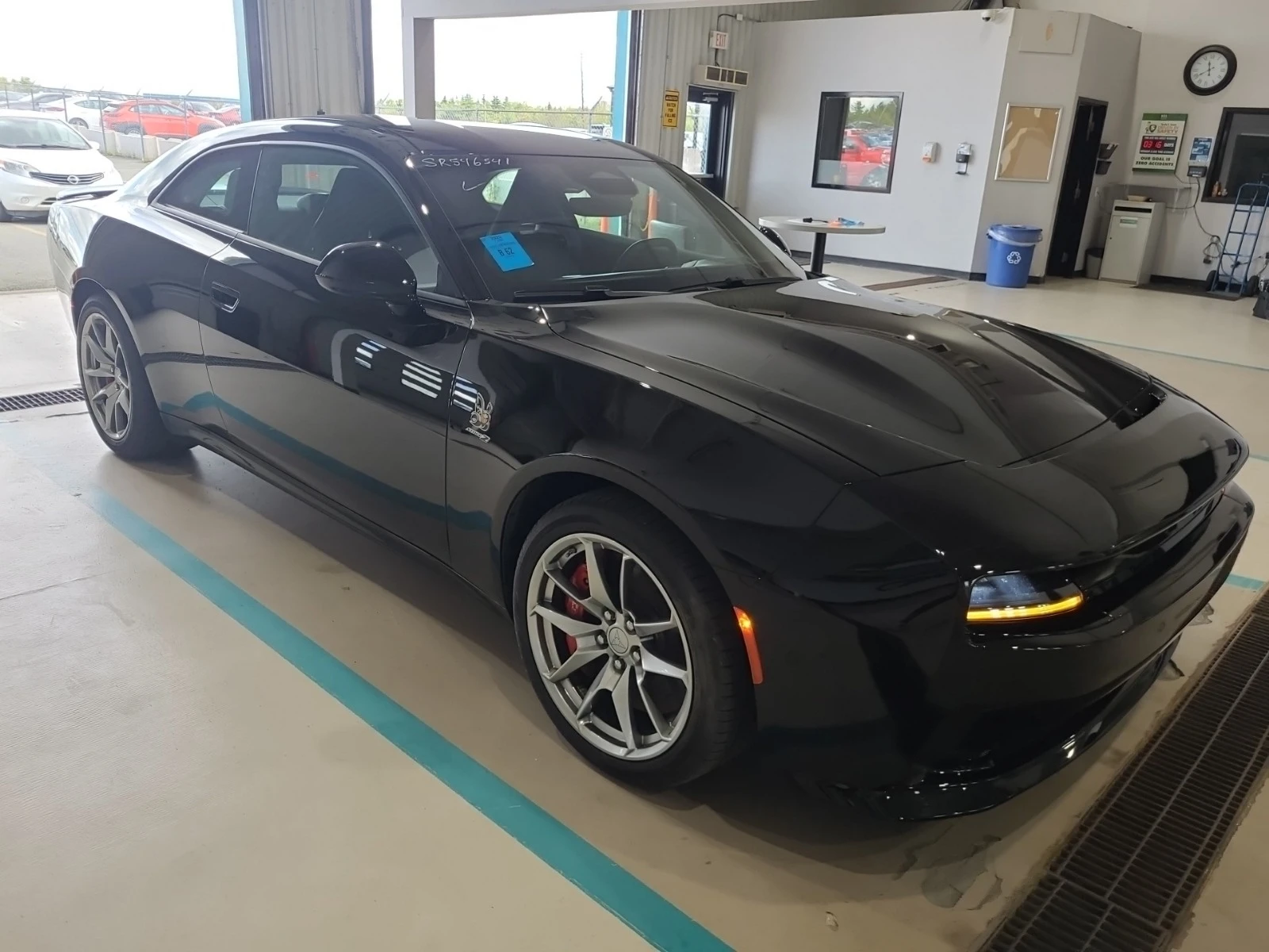 Dodge Charger DAYTONA RT * * CARFAX * * АВТО КРЕДИТ * *  - изображение 2