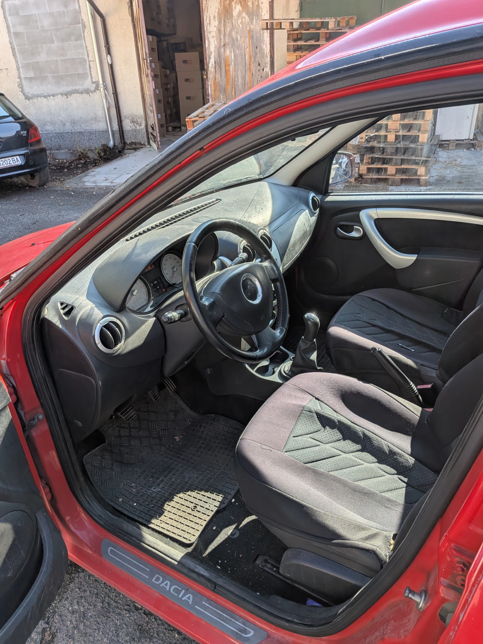 Dacia Logan N1 - изображение 4