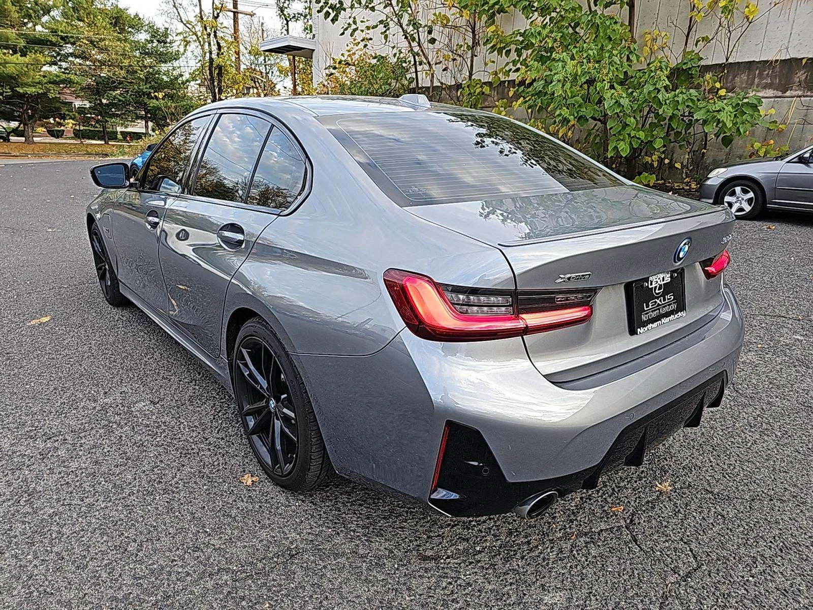 BMW 330 xDrive M Sport Line - изображение 3