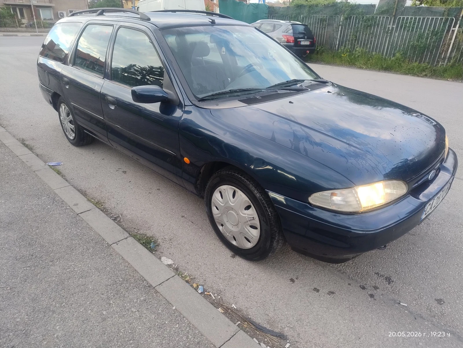 Ford Mondeo 1.8газ клима