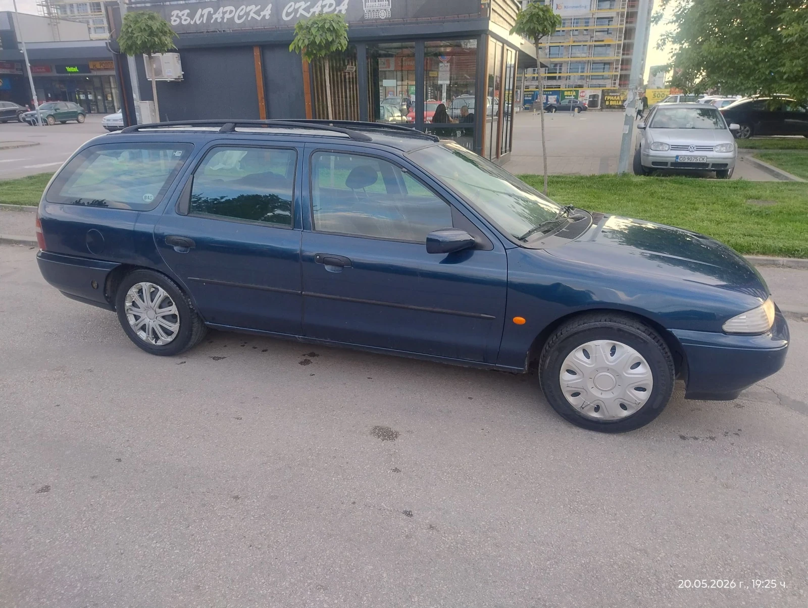 Ford Mondeo 1.8газ клима, снимка 4 - Автомобили и джипове - 53857739