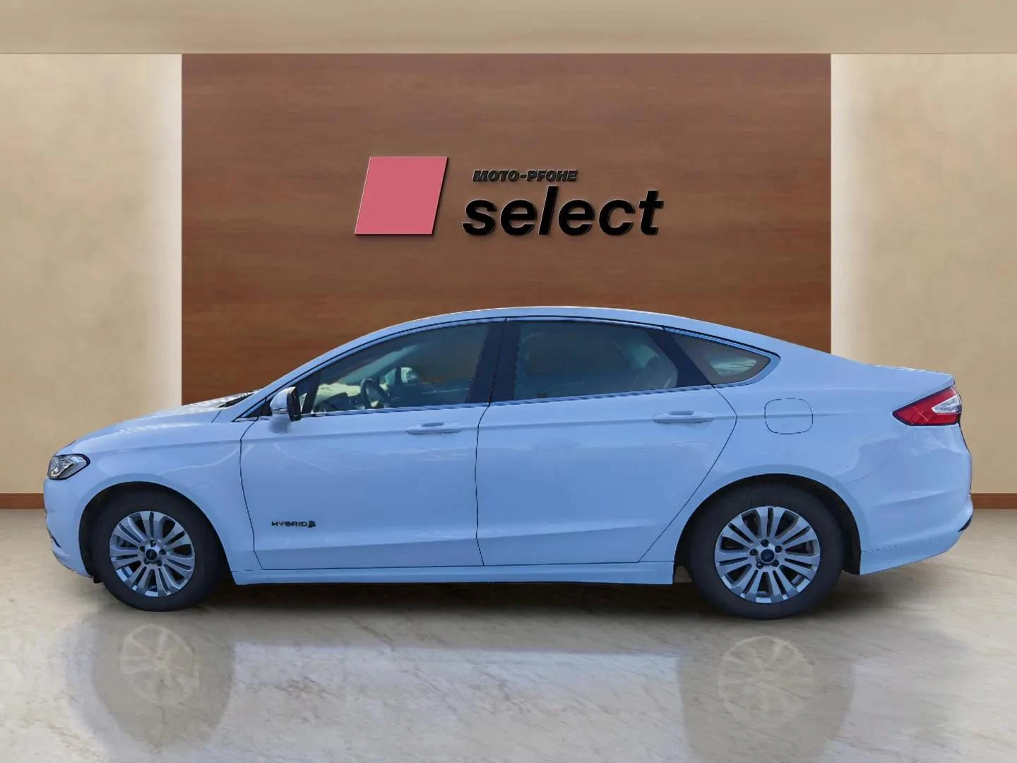 Ford Mondeo 2.0 HEV - изображение 8