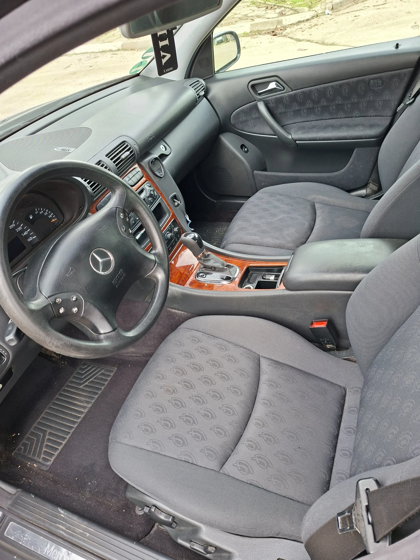 Mercedes-Benz C 220 Mercedes 2.2 CDI 143kc  - изображение 7