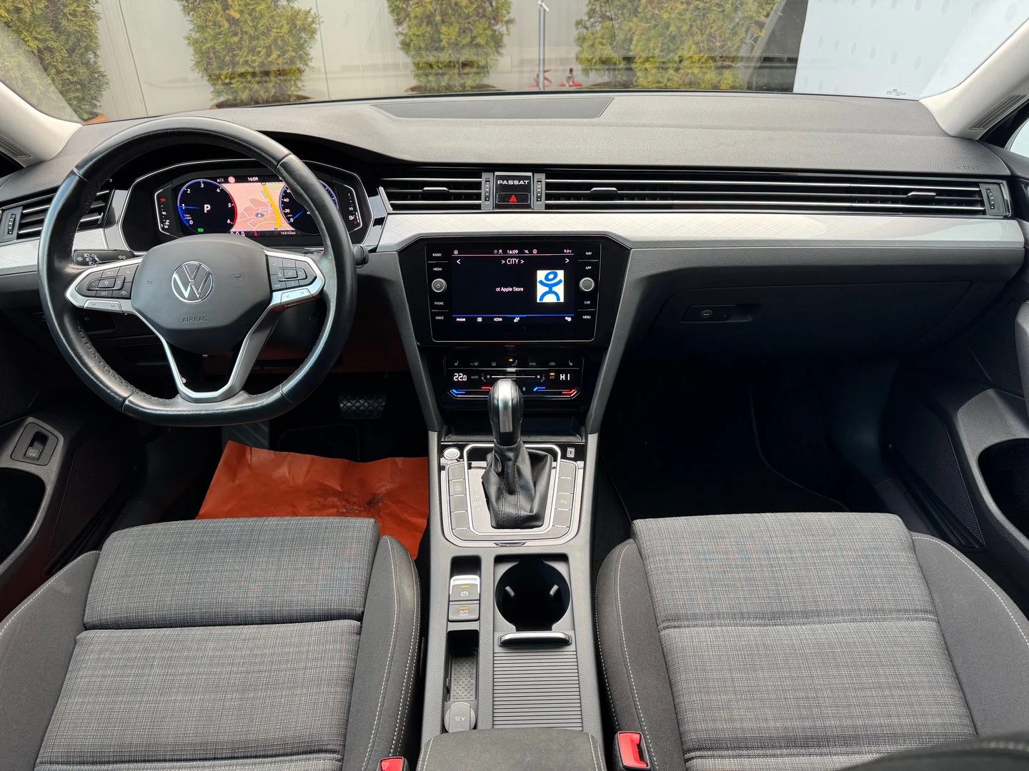 VW Passat Business 2.0 TDI SCR DSG | Mobile.bg � ����������� 9