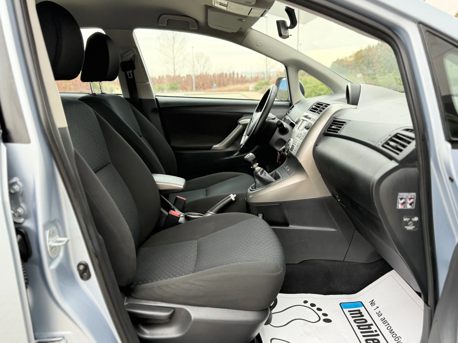 Toyota Verso 1.8 - 147 �.�. / 7 ����� / ������� ��������� | Mobile.bg � ����������� 8