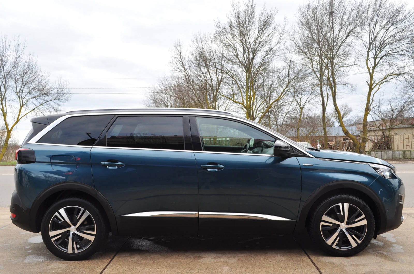 Peugeot 5008 1.5HDI GT LINE - изображение 3