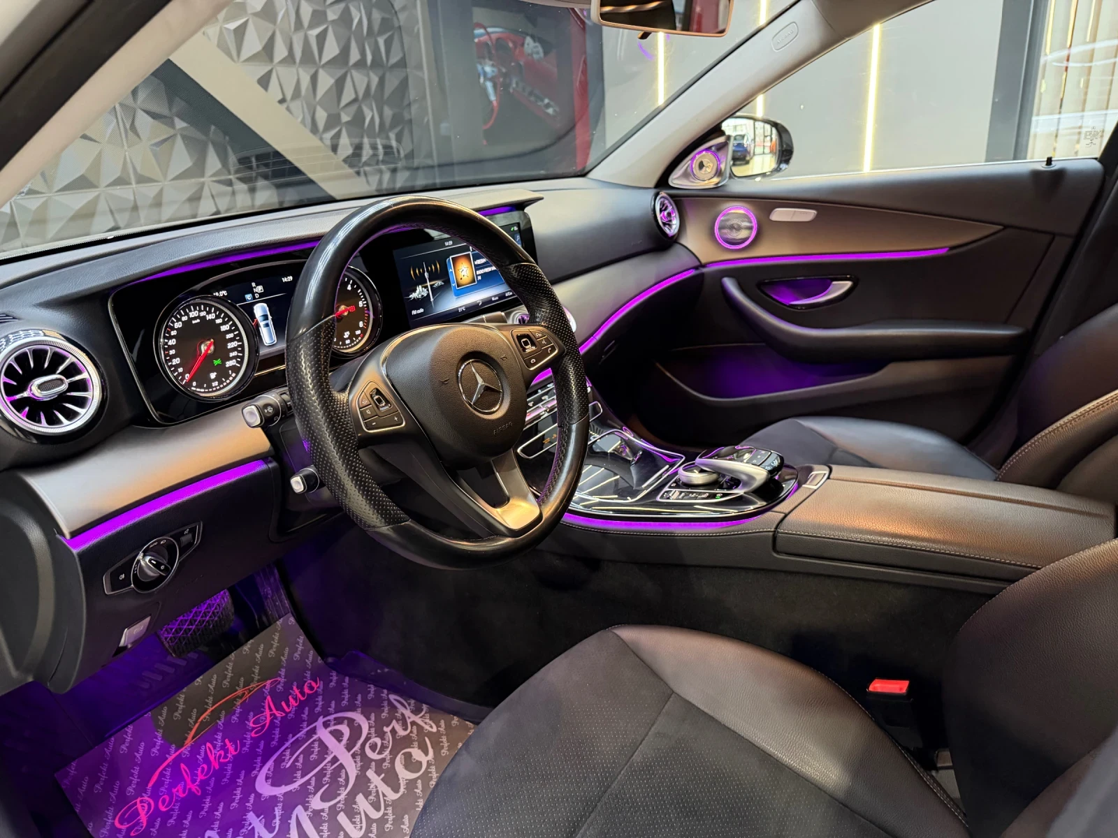 Mercedes-Benz E 220 d * КАМЕРА * LED * , снимка 7 - Автомобили и джипове - 53976510