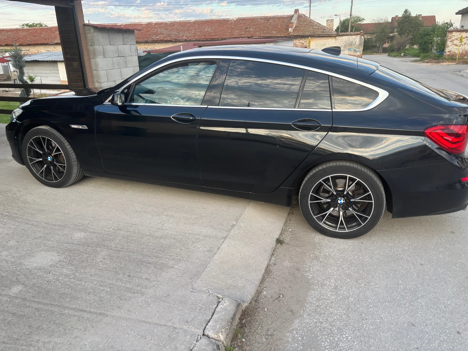 BMW 5 Gran Turismo, снимка 4 - Автомобили и джипове - 54443997