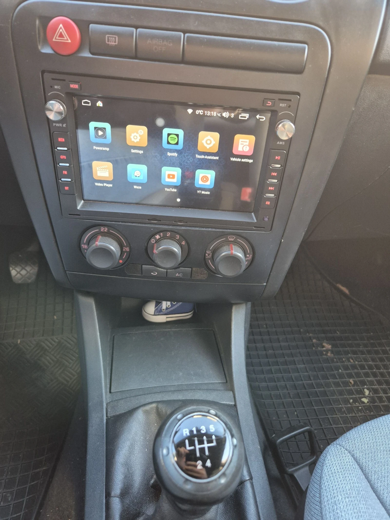 Seat Cordoba, снимка 7 - Автомобили и джипове - 54583265