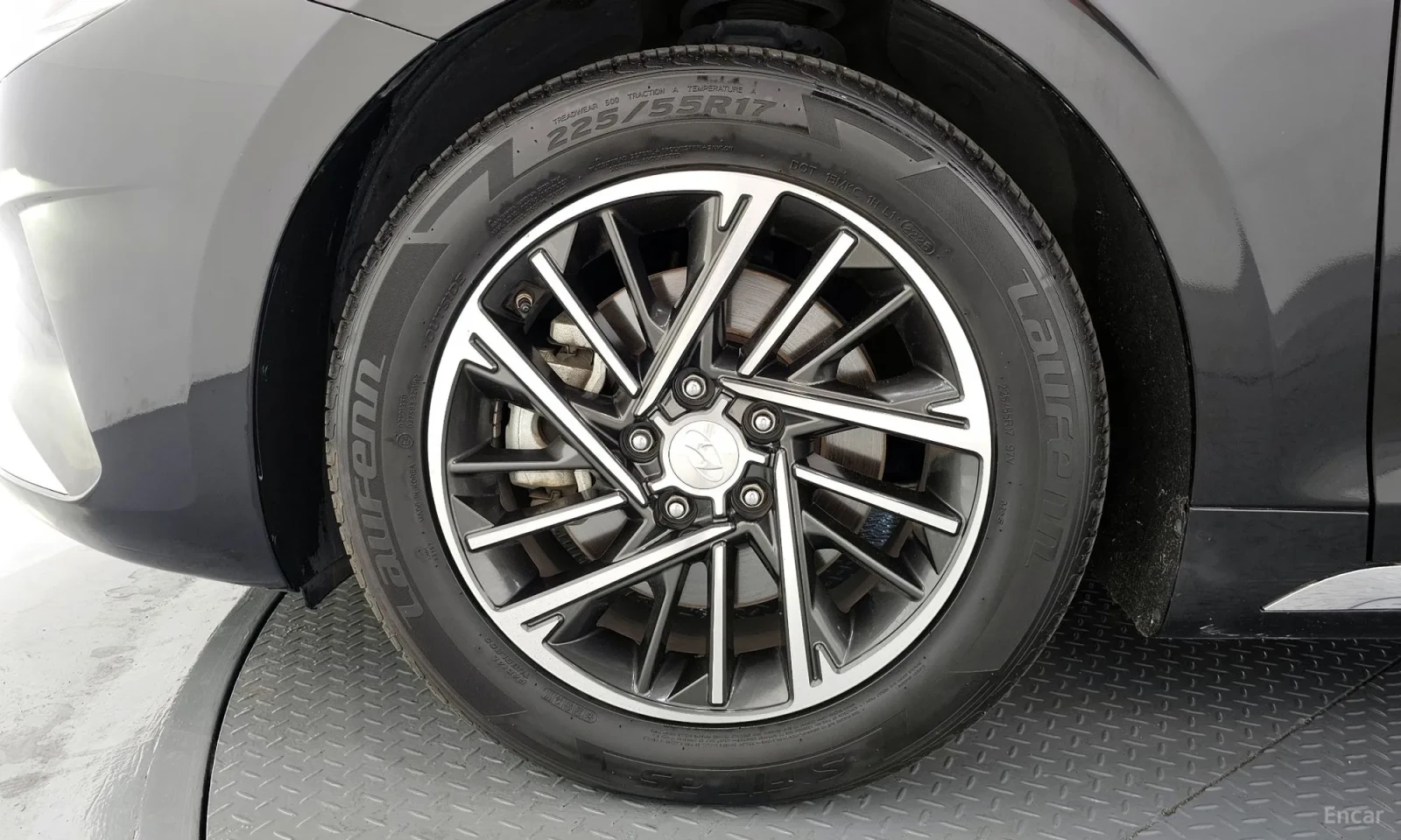 Hyundai Grandeur 2.5, снимка 4 - Автомобили и джипове - 54602915
