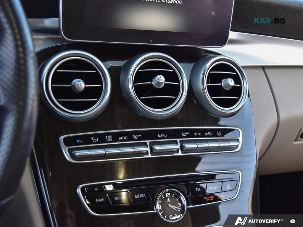 Mercedes-Benz C 300 4MATIC* AMG Sport Package* АвтоКредит* (ЦЕНА ДО БГ, снимка 12 - Автомобили и джипове - 54634982
