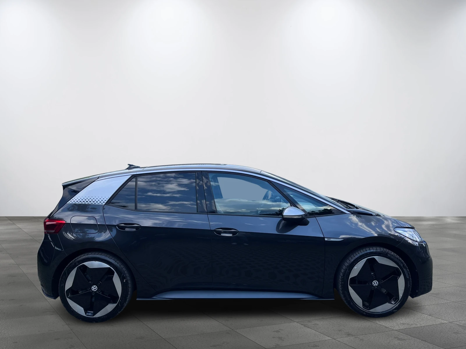VW ID.3 Pro Max 1st Edition 62 kWh , снимка 4 - Автомобили и джипове - 54704912