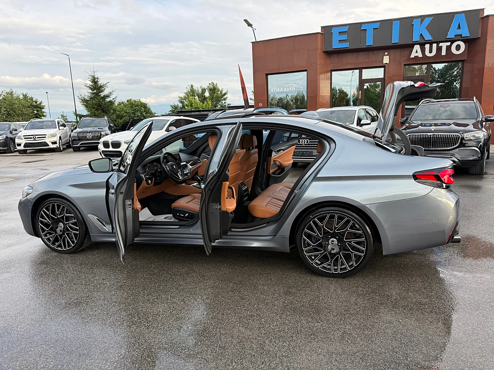 BMW 540 M PERFORMANS-4x4-Head Up-Harman Kardon-360Kameri-!, снимка 14 - Автомобили и джипове - 54888288