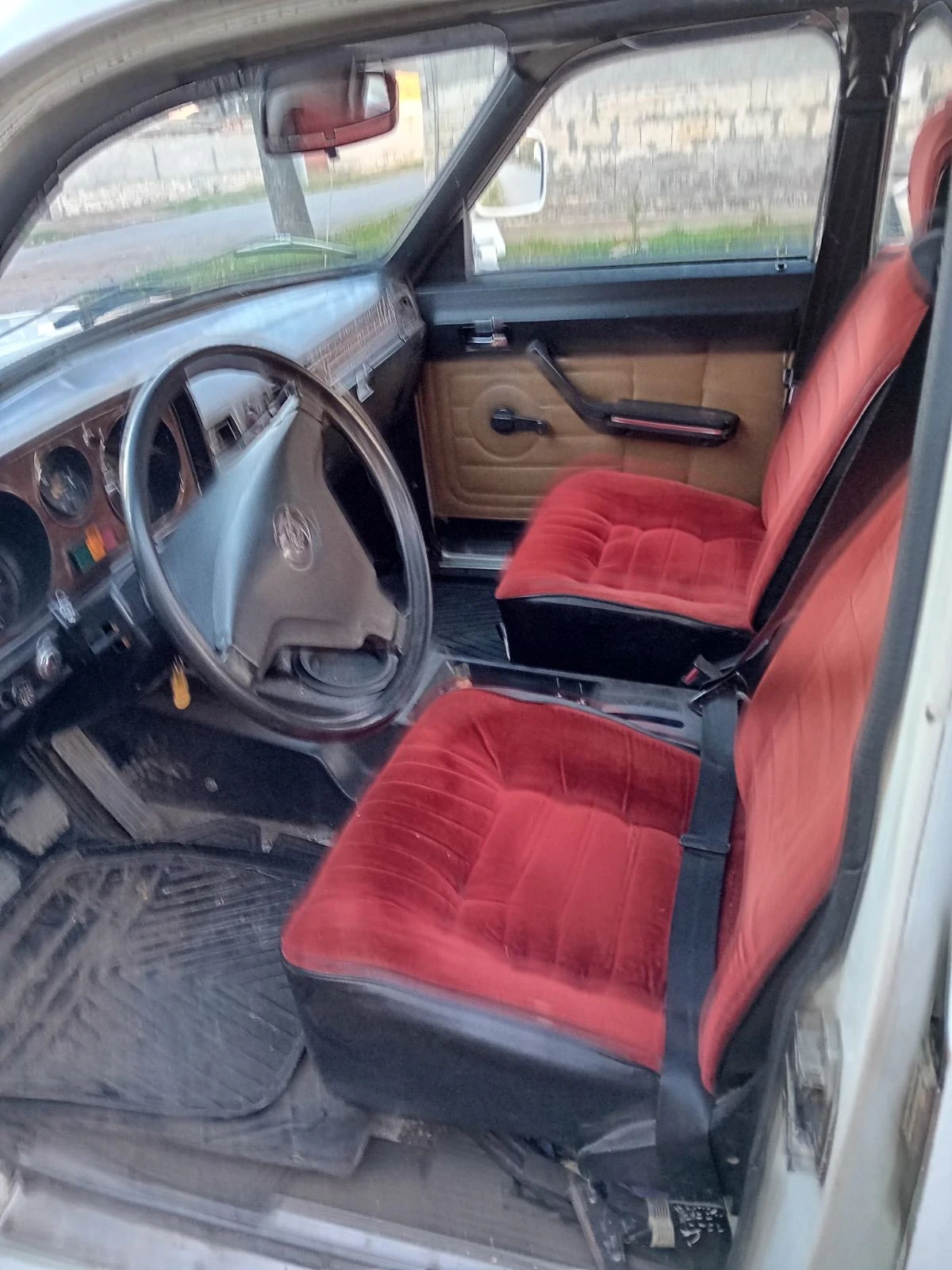 Volga 24, снимка 4 - Автомобили и джипове - 54904583