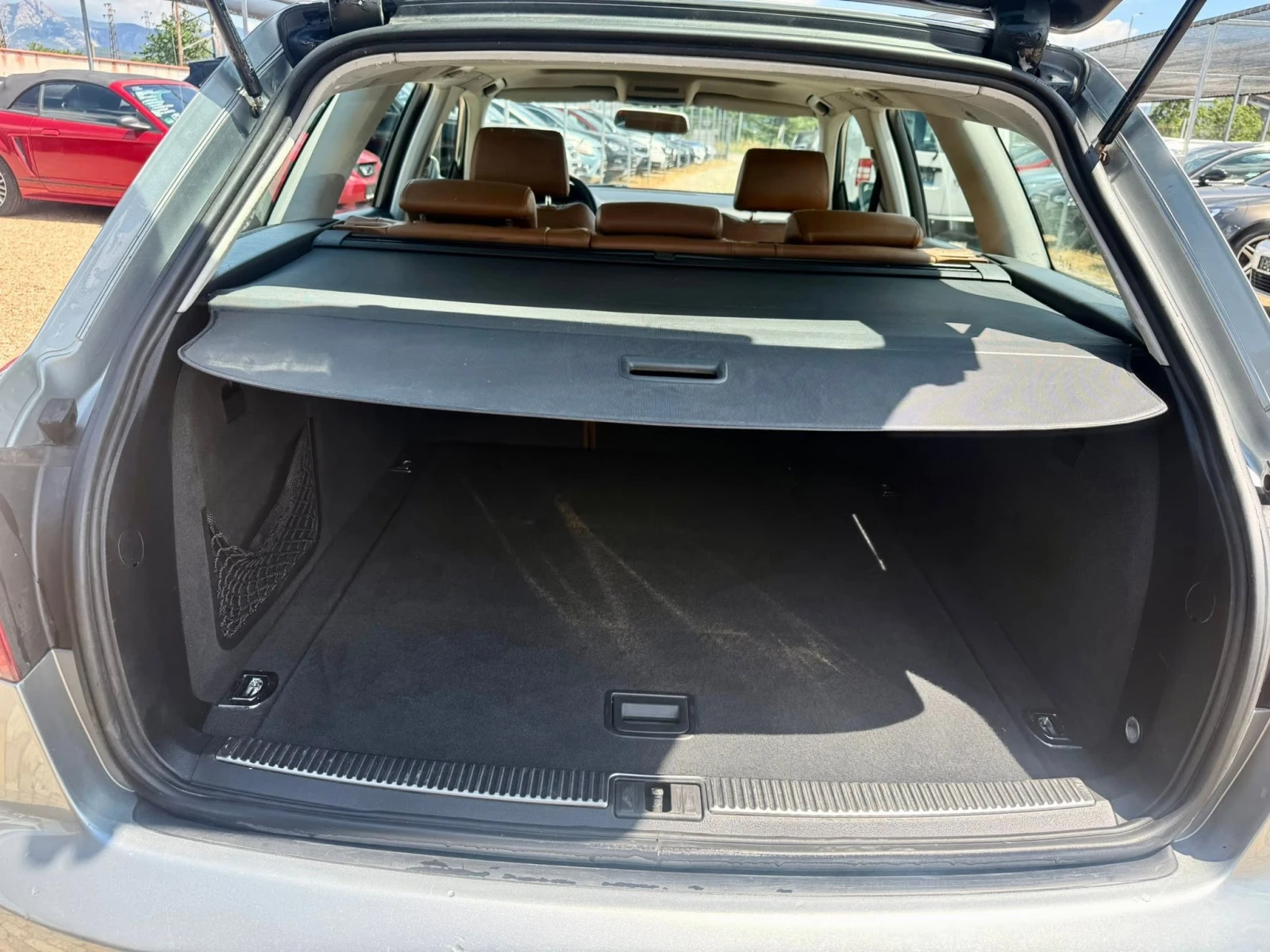 Audi A4 3.0 АВТОМАТИК 4х4, снимка 16 - Автомобили и джипове - 54968335