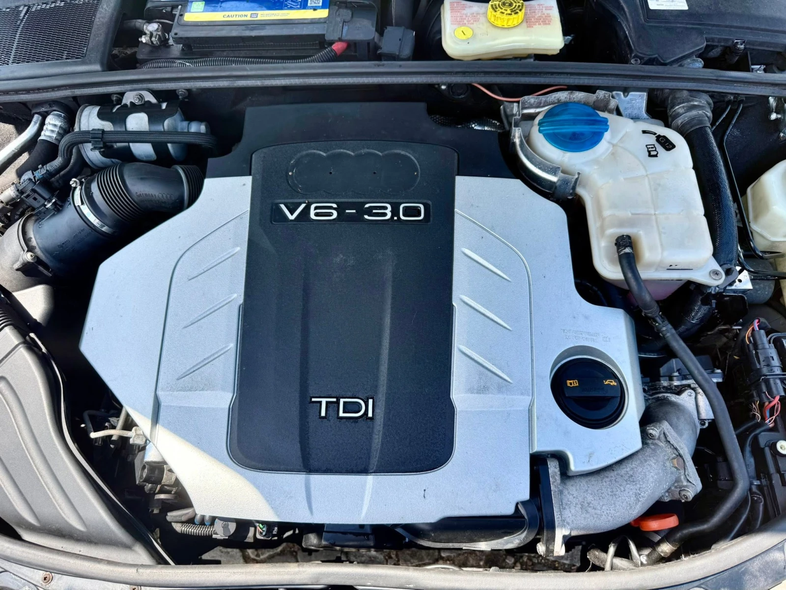 Audi A4 3.0 АВТОМАТИК 4х4, снимка 17 - Автомобили и джипове - 54968335