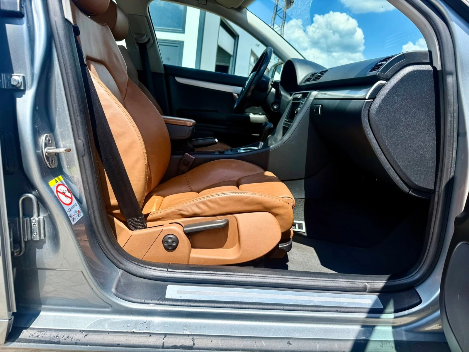 Audi A4 3.0 АВТОМАТИК 4х4, снимка 12 - Автомобили и джипове - 54968335