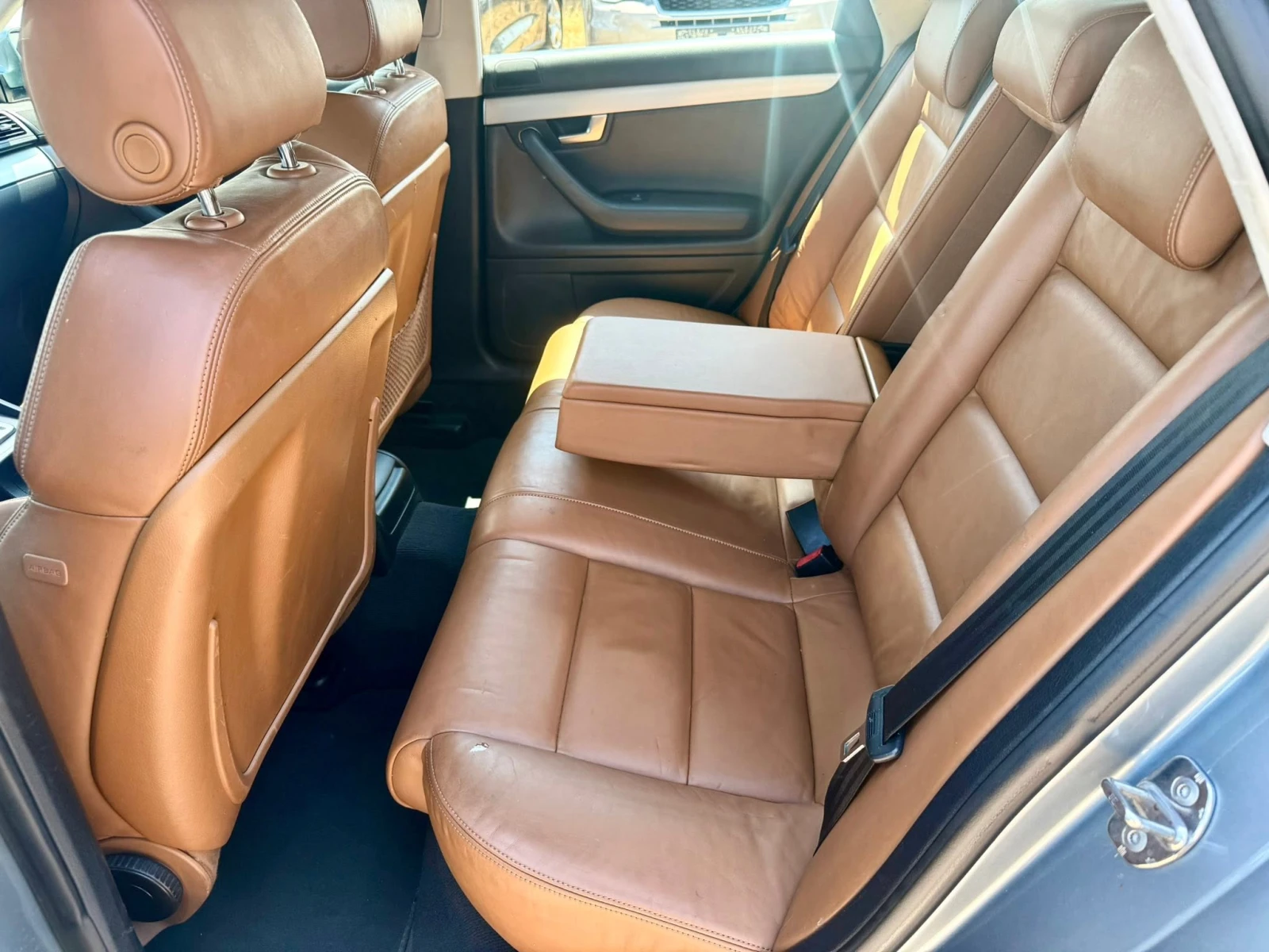 Audi A4 3.0 АВТОМАТИК 4х4, снимка 14 - Автомобили и джипове - 54968335