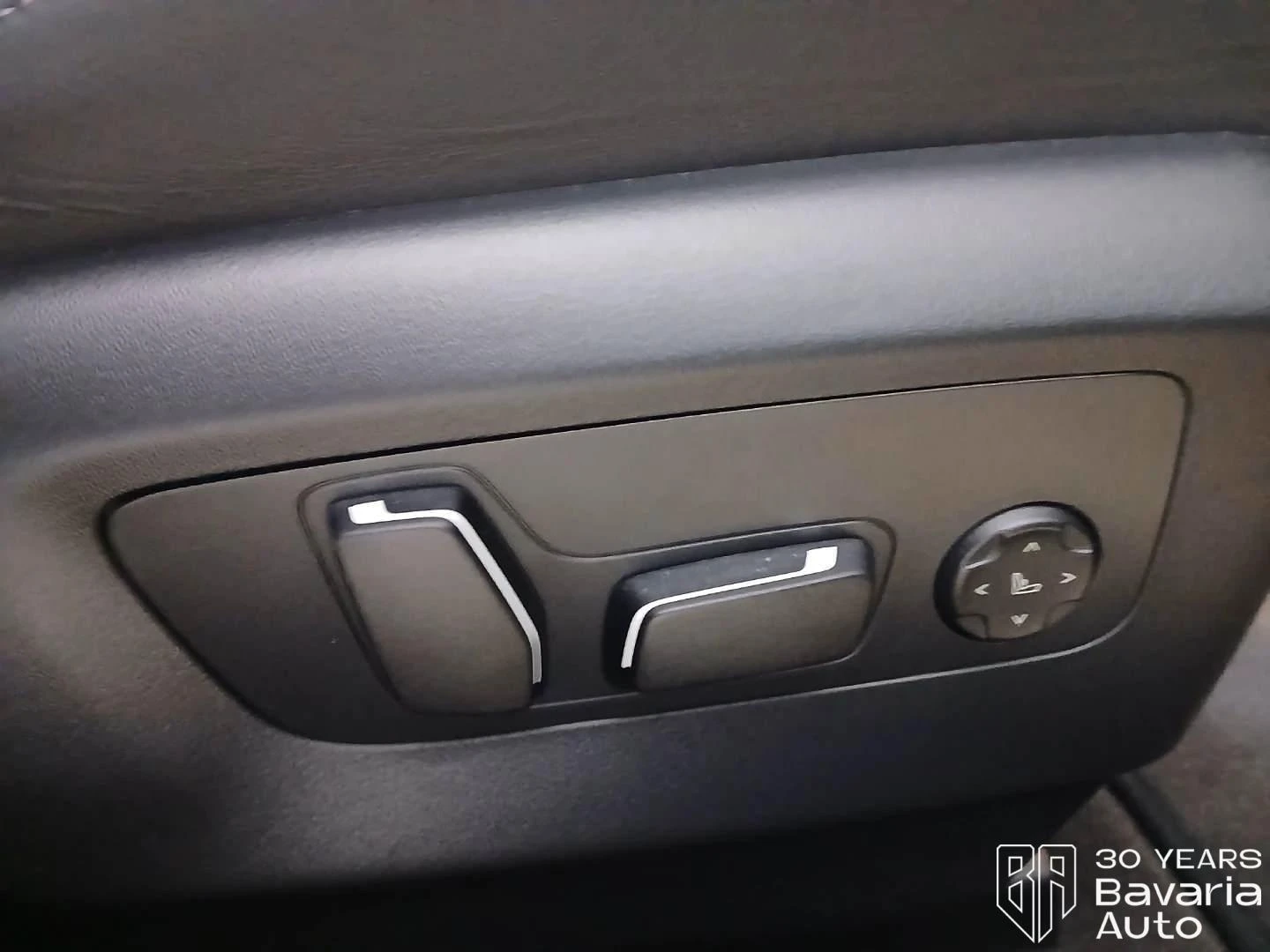 BMW M5 Sportautomatic, снимка 14 - Автомобили и джипове - 55018749