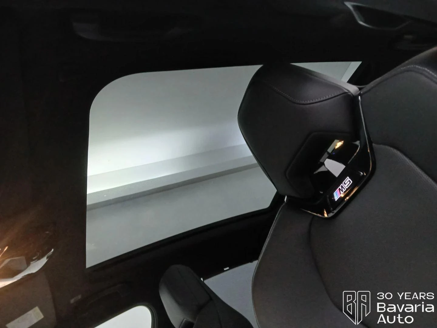 BMW M5 Sportautomatic, снимка 9 - Автомобили и джипове - 55018749