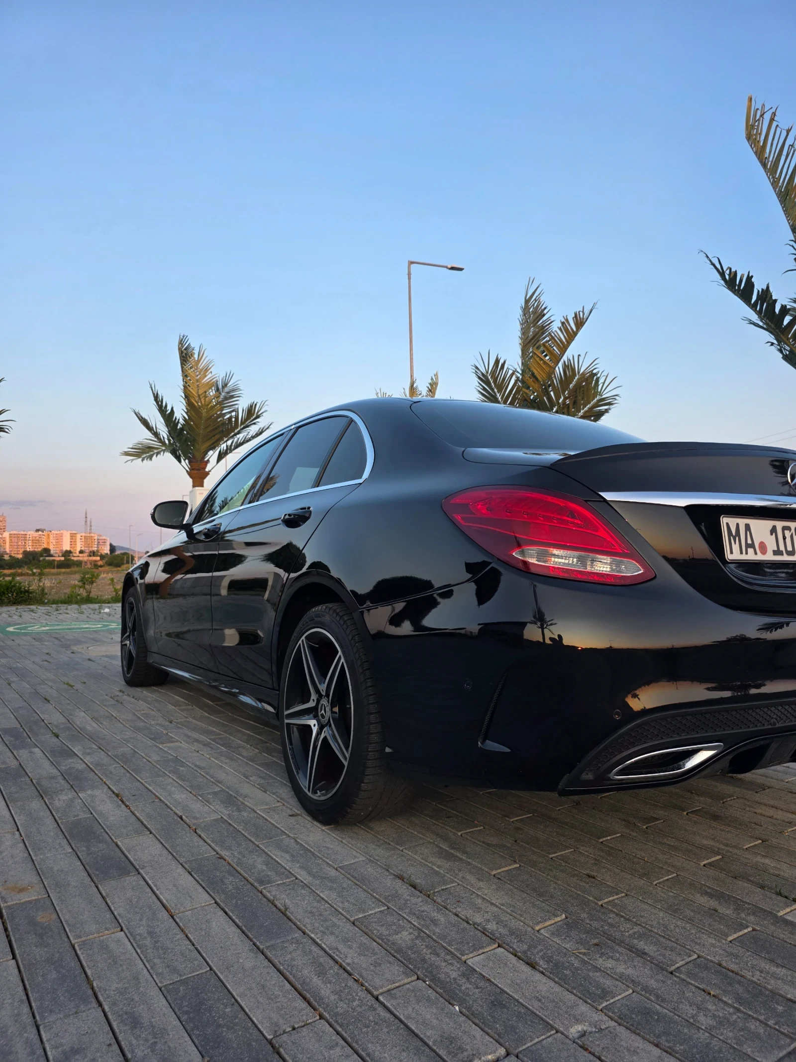 Mercedes-Benz C 220 Amg line, снимка 12 - Автомобили и джипове - 55272777
